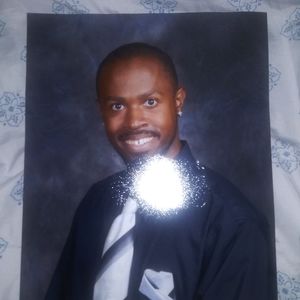 Meet your Posher, Derrick